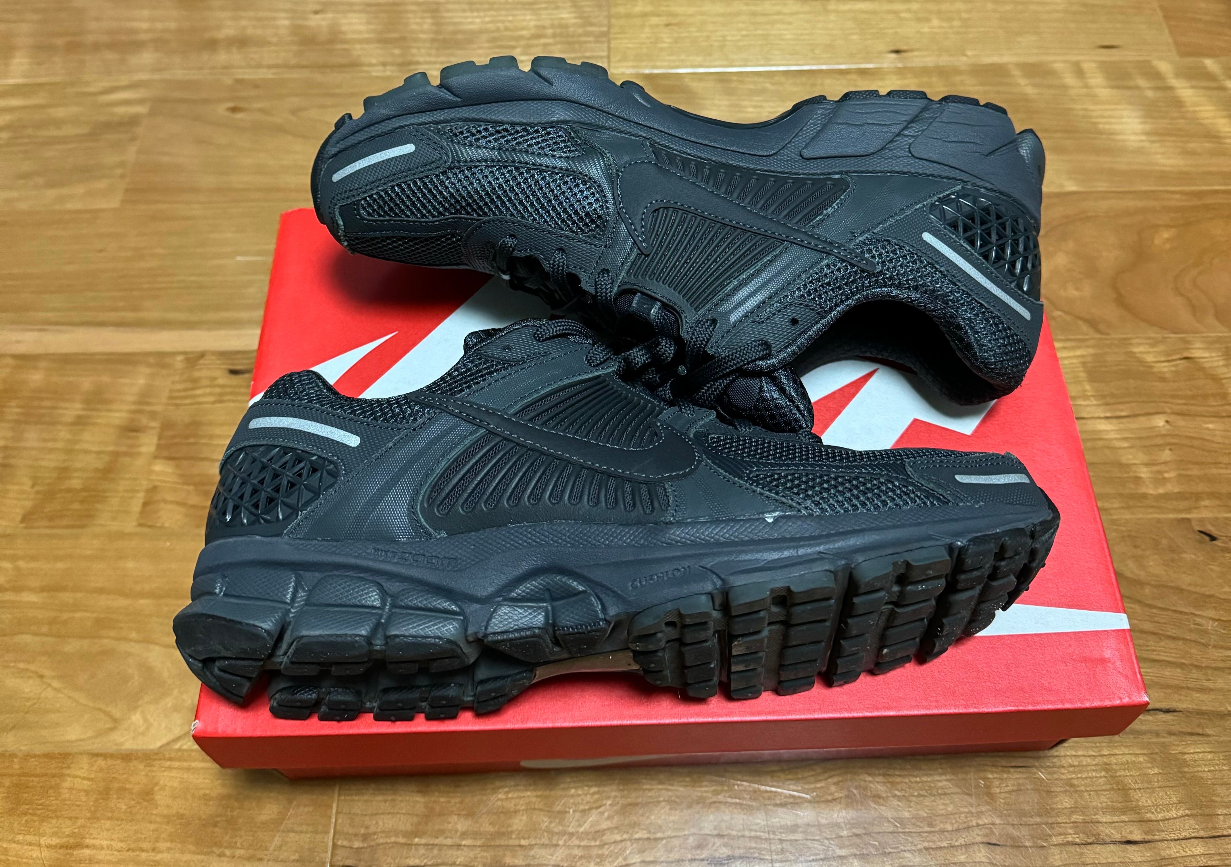 Nike Zoom Vomero 5 "Anthracite"