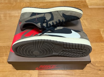 Travis Scott × Nike Air Jordan 1 Low OG SP-T "Black/Dark Mocha"