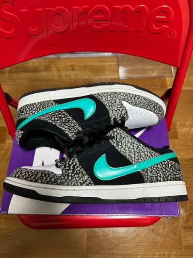 Nike SB Dunk Low "Elephant/Safari"