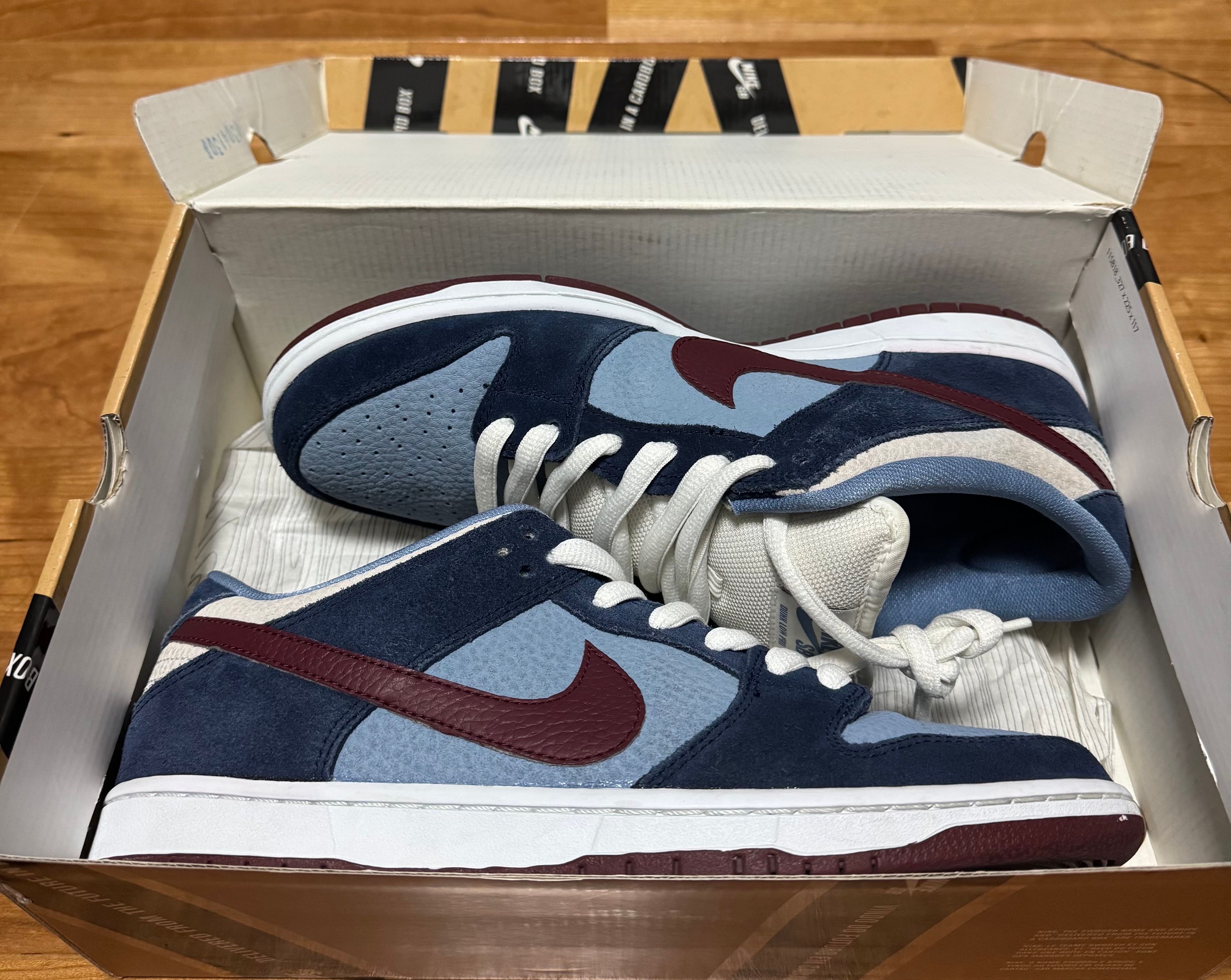 Nike SB Dunk Low 