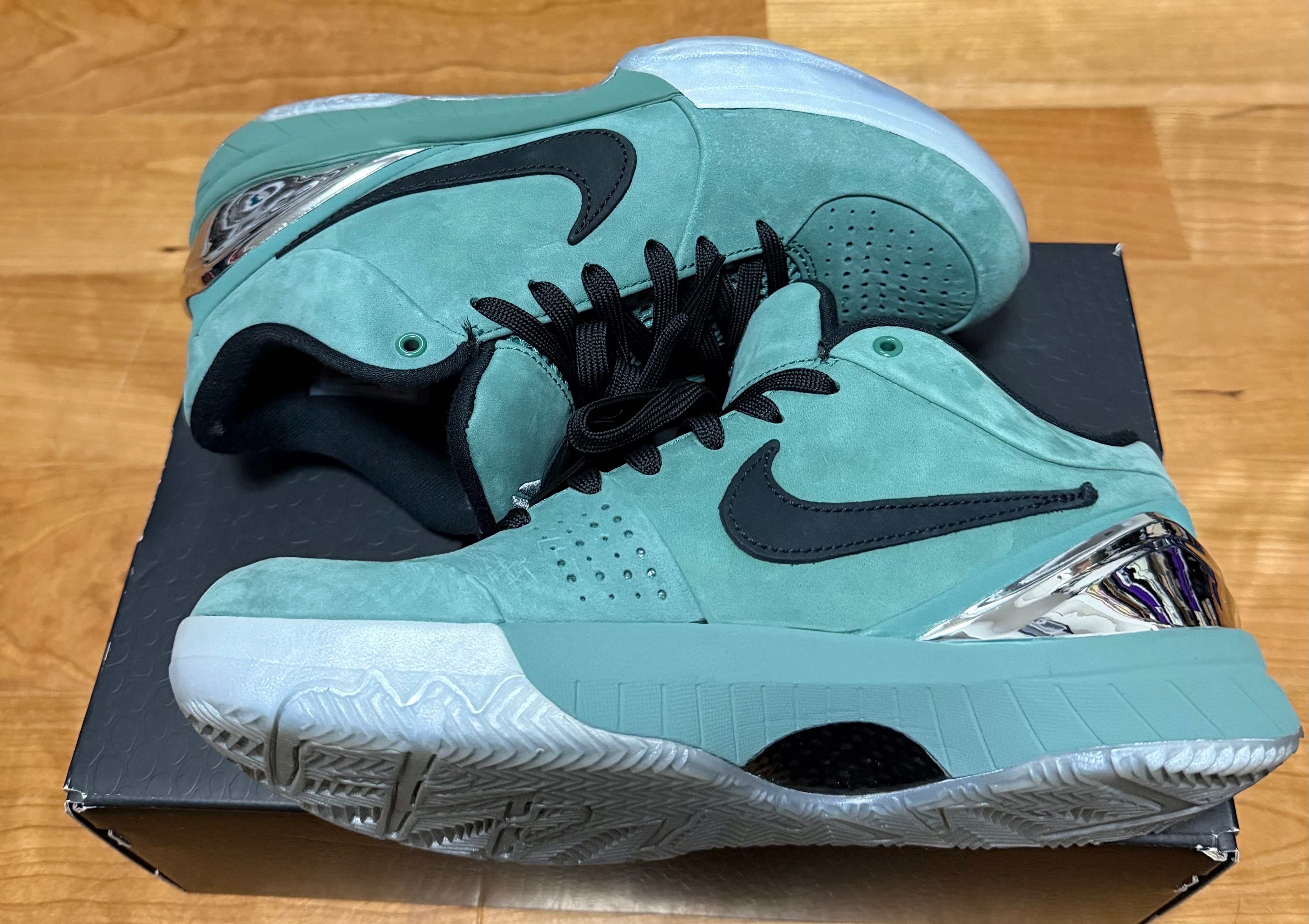 Nike Kobe 4 Protro "Girl Dad"