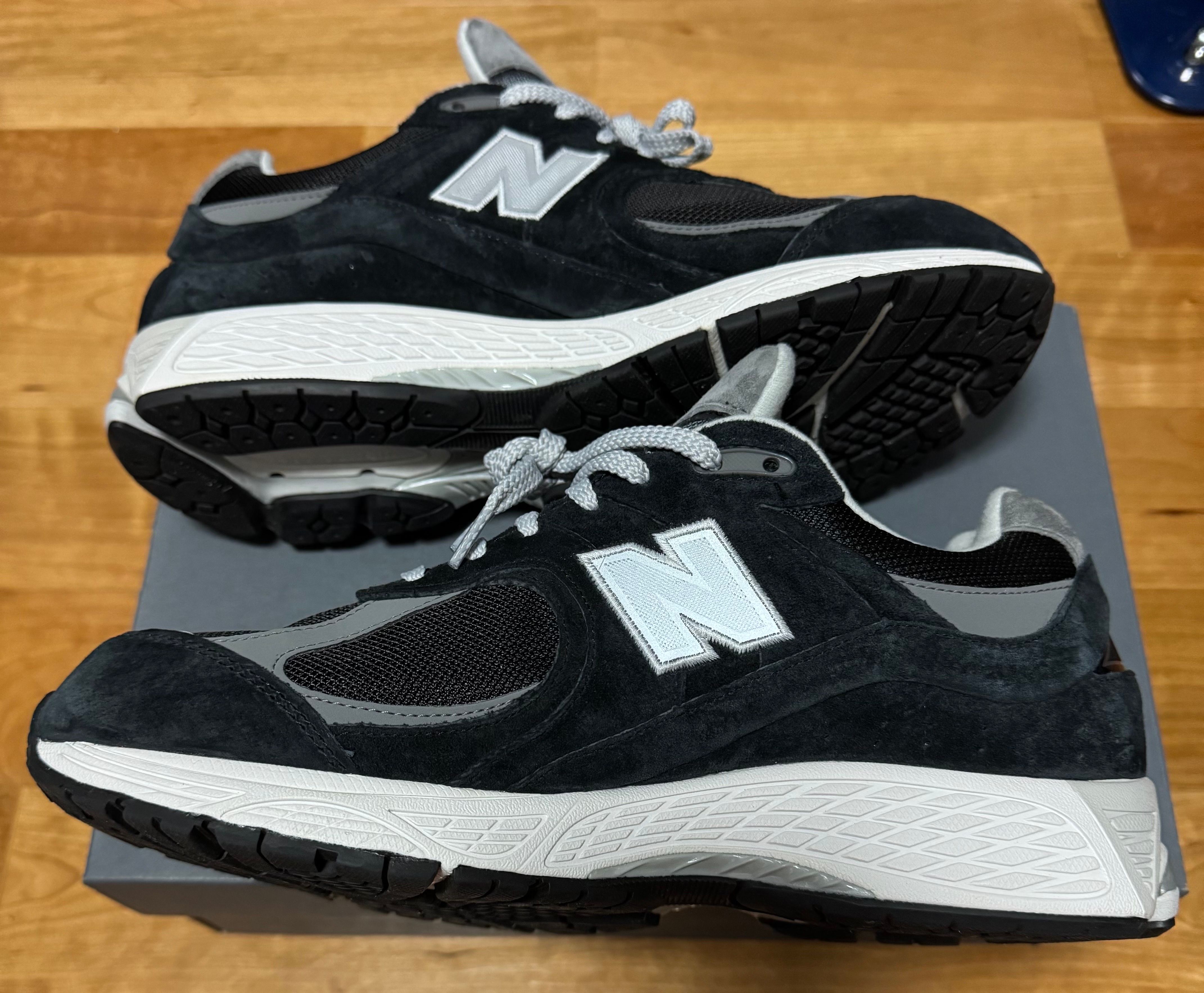 New Balance 2002R GORE-TEX "Black/Gray"