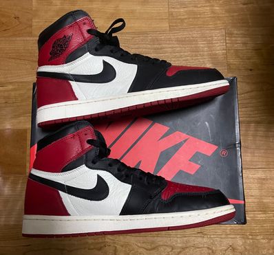 Nike Air Jordan 1 Retro High OG "Bred Toe"