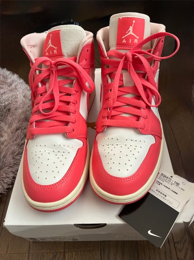 Nike Women's Air Jordan 1 Mid "Strawberries and Cream"