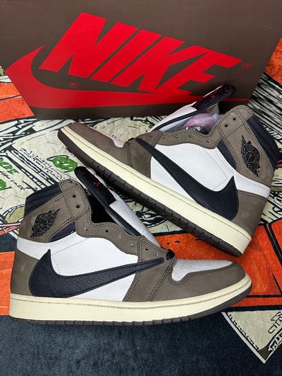 Travis Scott × Nike Air Jordan 1 Retro High OG TS SP "Sail/Dark Mocha"