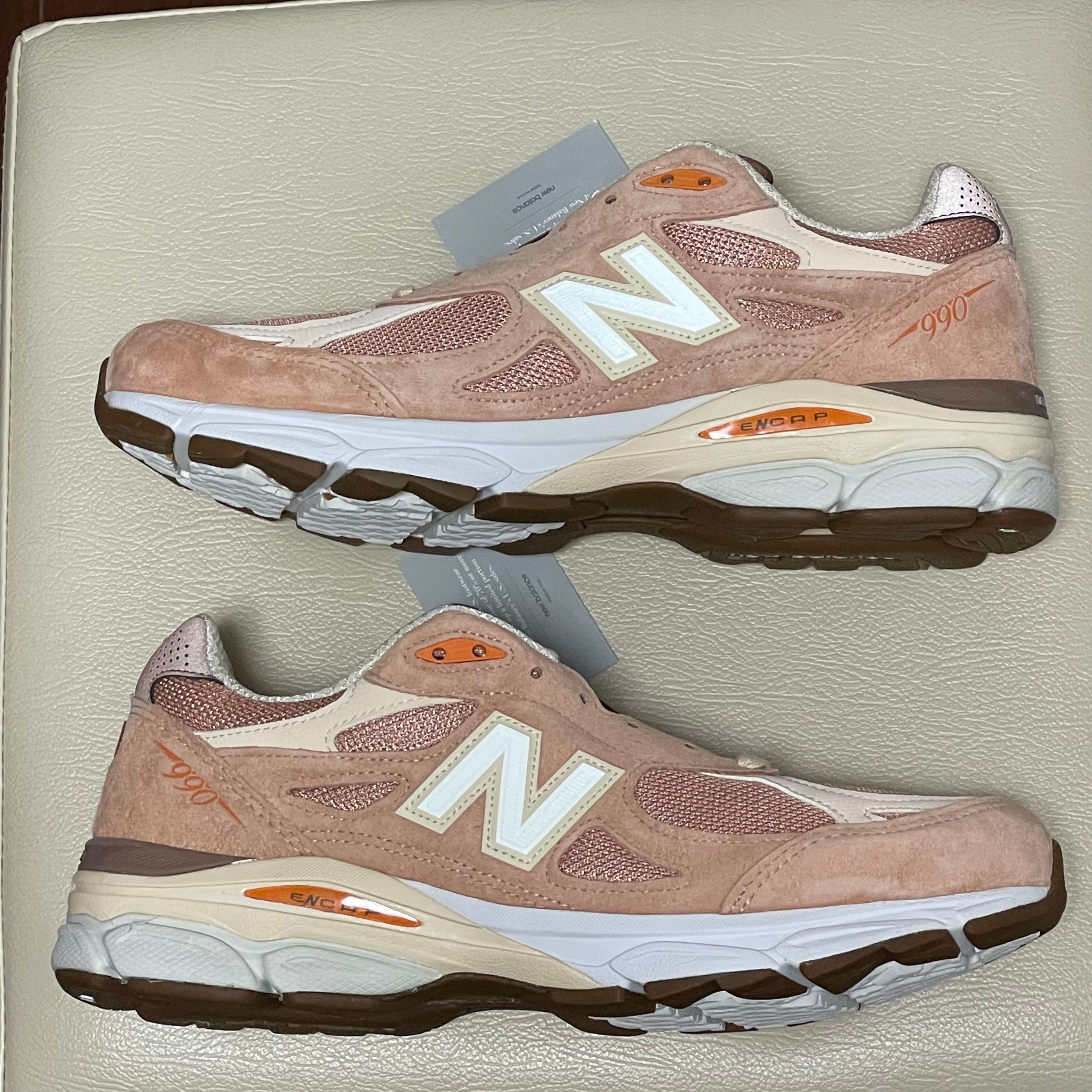 size? × New Balance 990V3 "Cream/Orange"