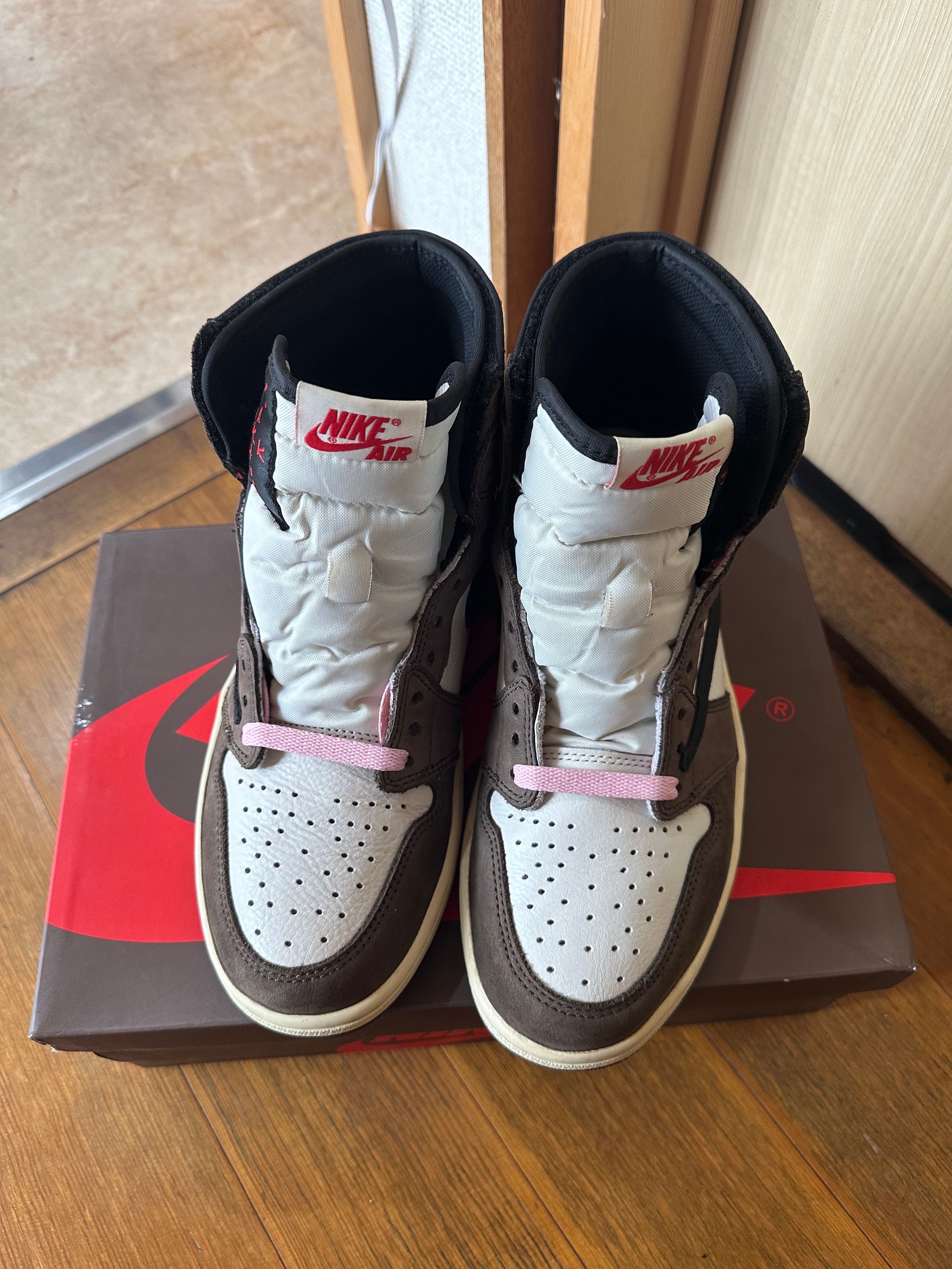 Travis Scott × Nike Air Jordan 1 Retro High OG TS SP "Sail/Dark Mocha"