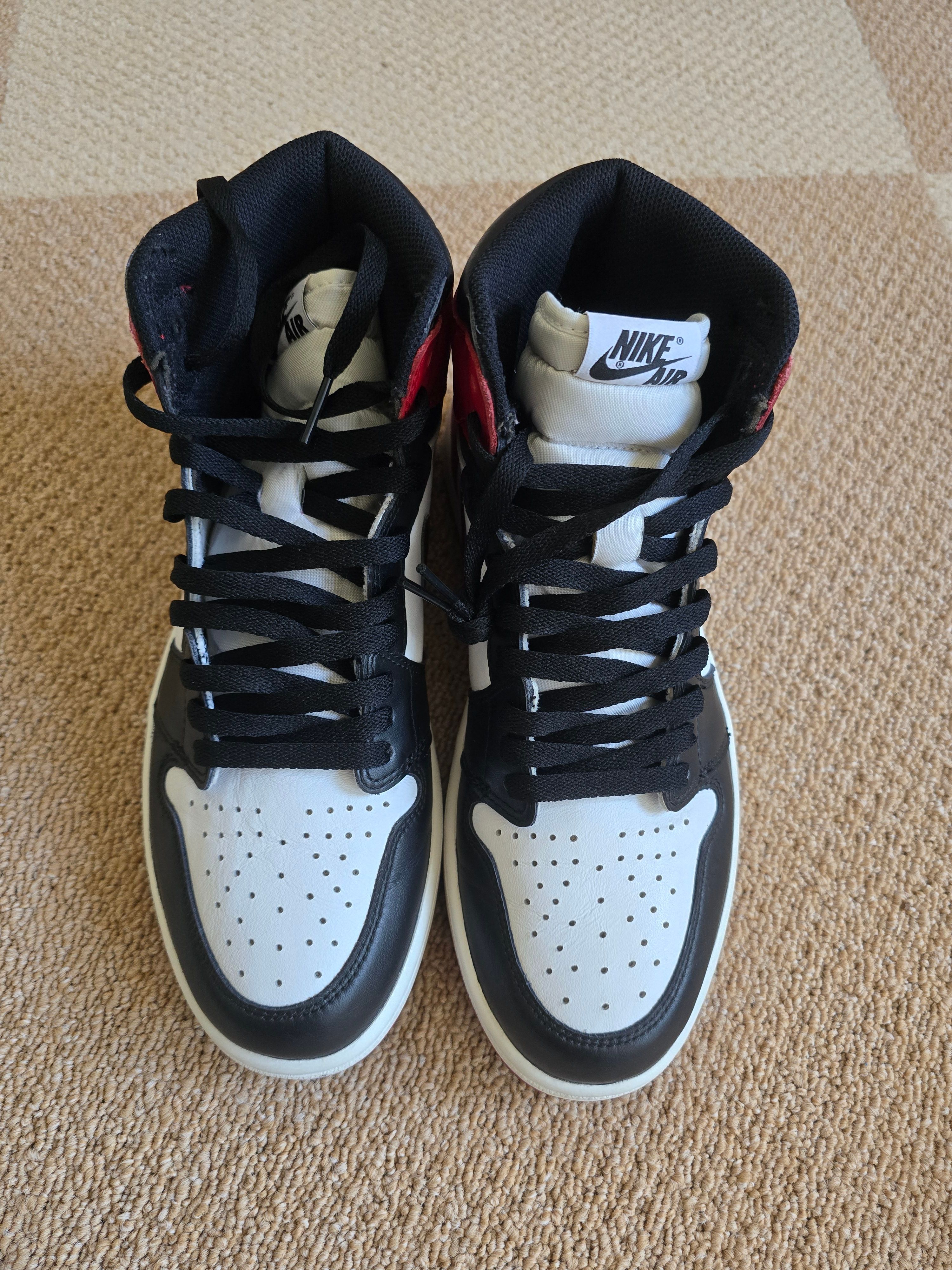 Nike Air Jordan 1 Retro High OG "Black Toe"(2016)