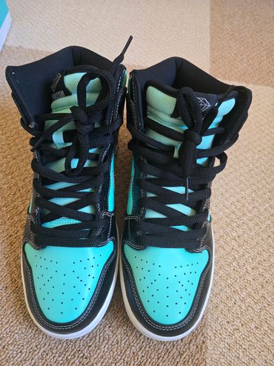 Diamond Supply × Nike SB Dunk High "Tiffany"