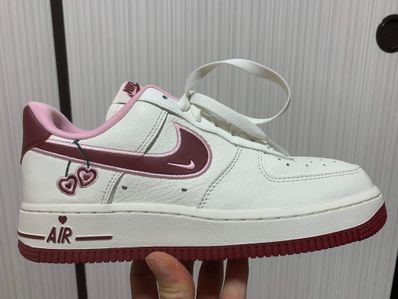 Nike Women's Air Force 1 Low "Valentine’s Day" (2023)