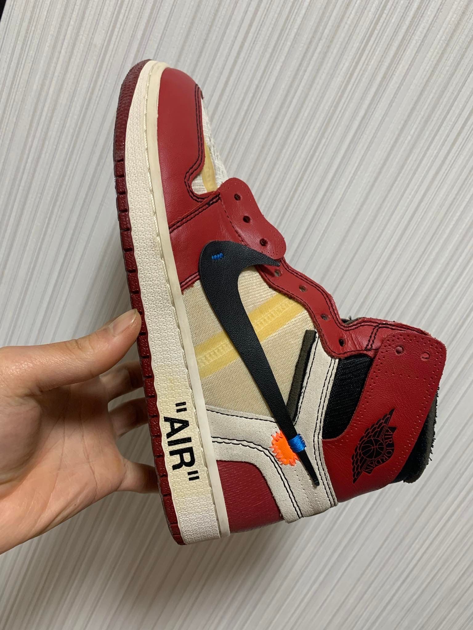 Off-White × Nike Air Jordan 1 Retro High The Ten "Chicago"