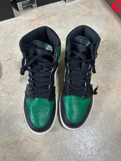 Nike Air Jordan 1 Retro High OG "Pine Green"(2018)