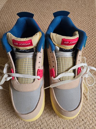 UNION × Nike Air Jordan 4 SP "Guava Ice/Light Fusion Red"