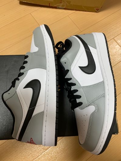 NIKE AIR JORDAN 1 LOW "LIGHT SMOKE GREY"