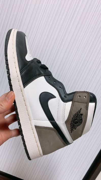 Nike Air Jordan 1 High OG "Sail/Dark Mocha/Black"