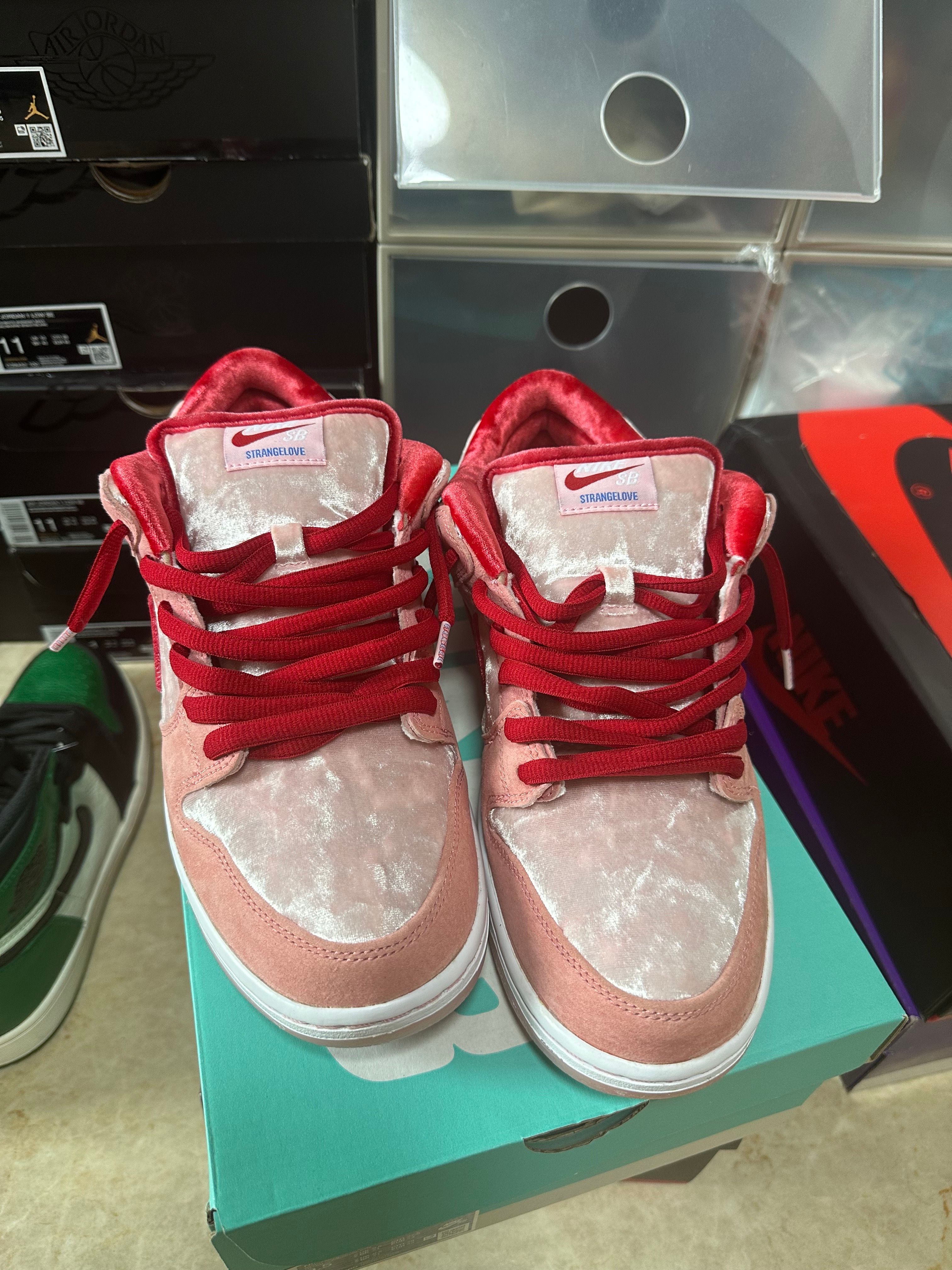 Strangelove × Nike SB Dunk Low "Valentine’s Day"