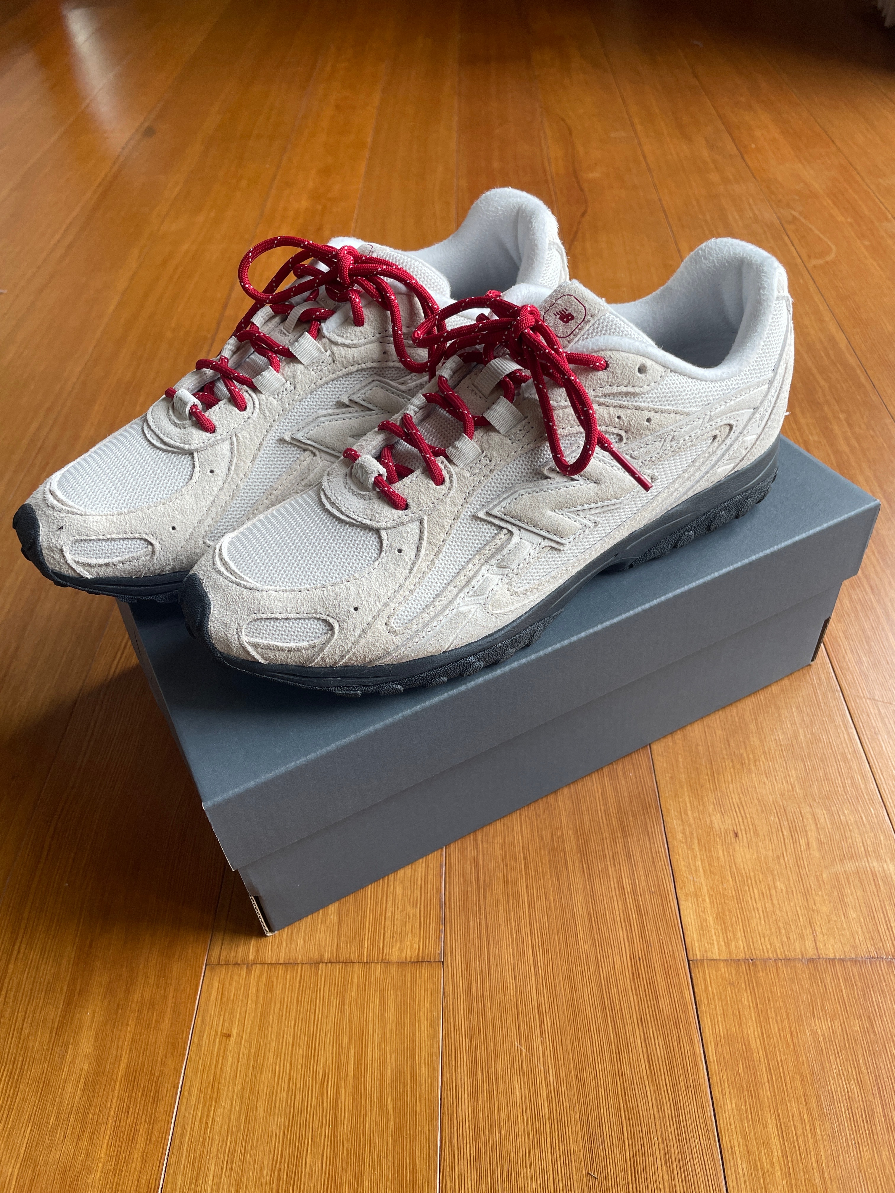 New Balance 204L Lunar New Year "Linen/Shadow Red/Black"