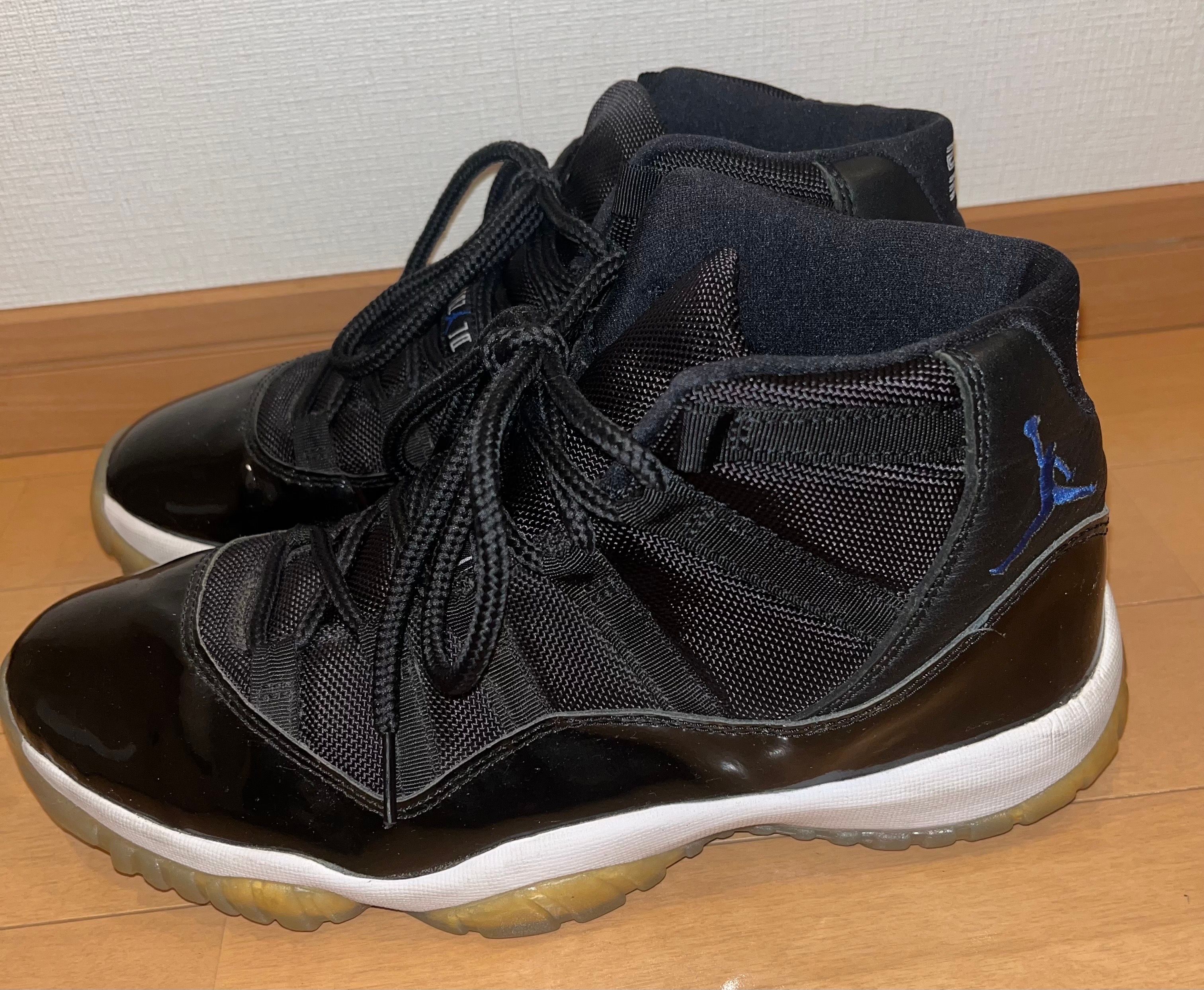 NIKE AIR JORDAN 11 RETRO SPACE JAM (2000)