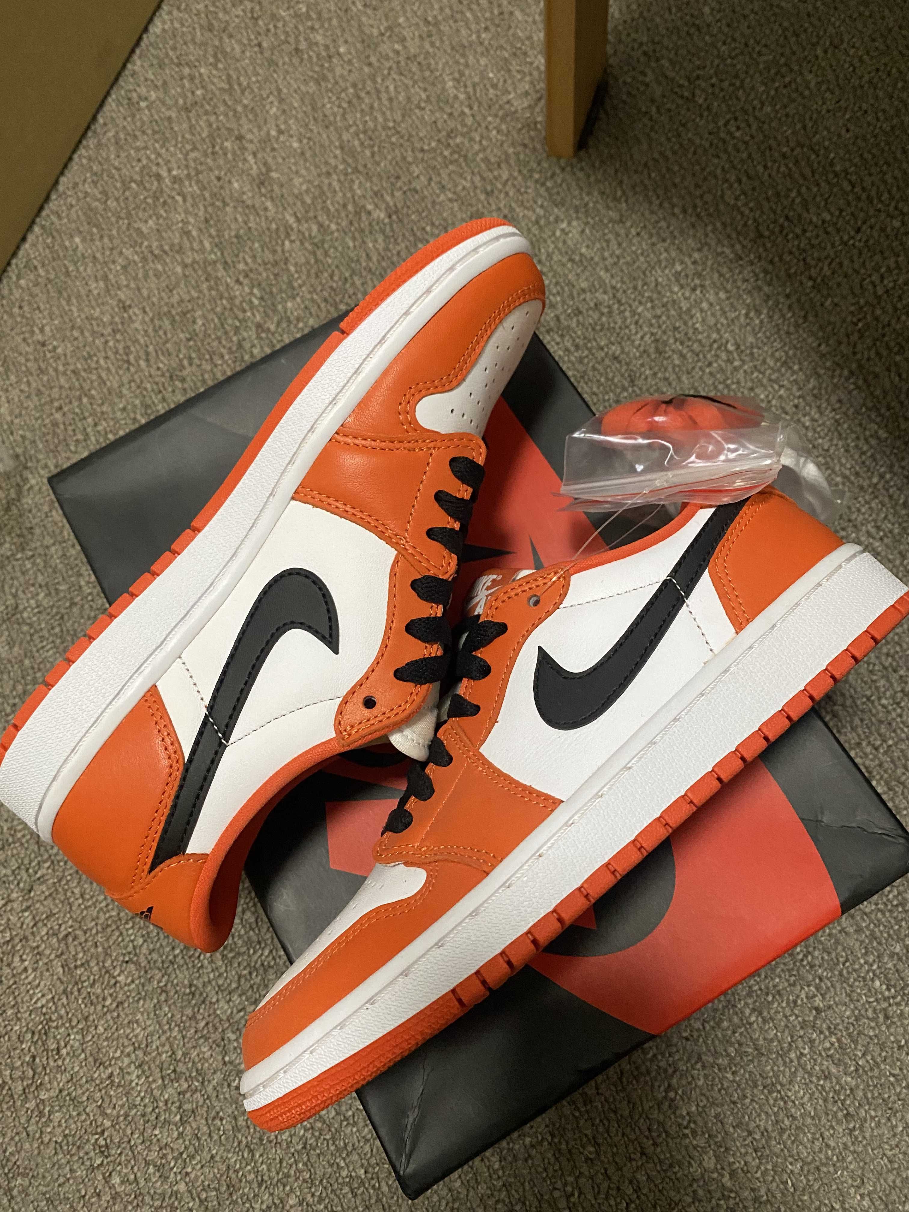 Nike Women's Air Jordan 1 Low OG "Starfish"