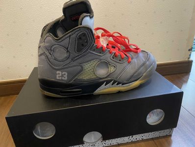 Off-White × Nike Air Jordan 5 "Black/Muslin/Fire Red"