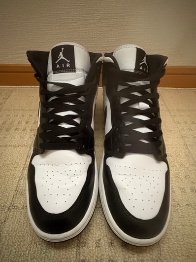 Nike Women's Air Jordan 1 Mid "Black/White"