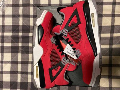 Nike Air Jordan 4 Retro "Toro Bravo"