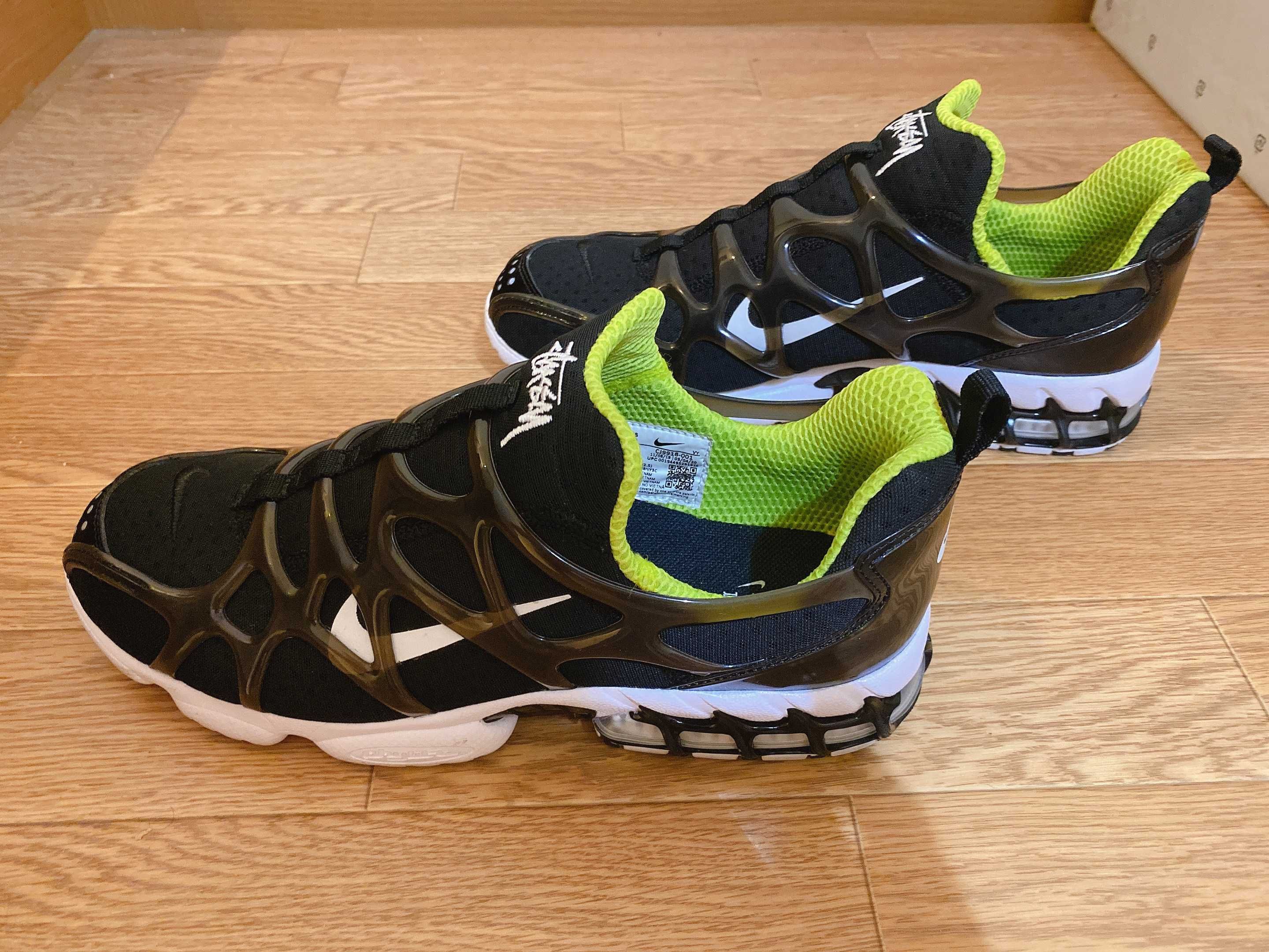 Stussy x Nike Air Zoom Kukini "Black/White/Bright Cactus"