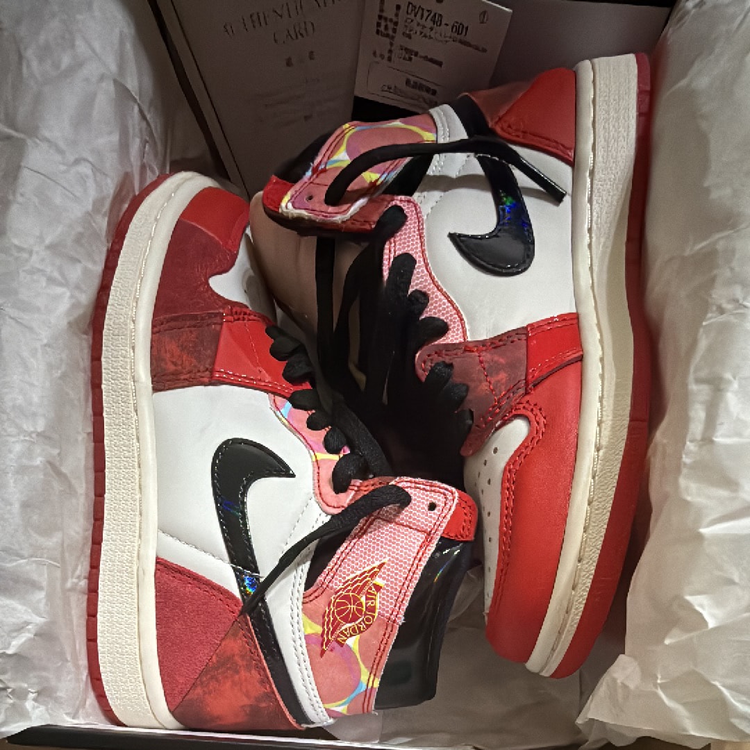 Spider-Man × Nike Air Jordan 1 Retro High OG SP "Spider-Man: Across the Spider-Verse/University Red"