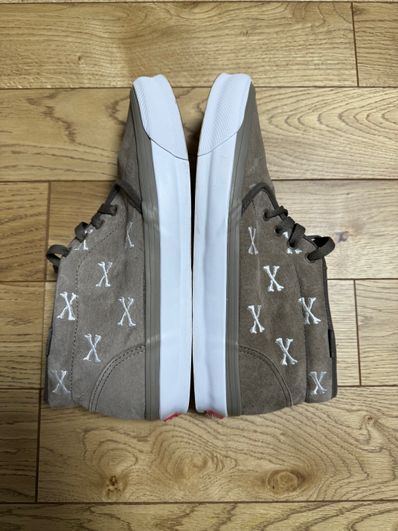 WTAPS × Vault by Vans OG Chukka LX "Coyote Brown"
