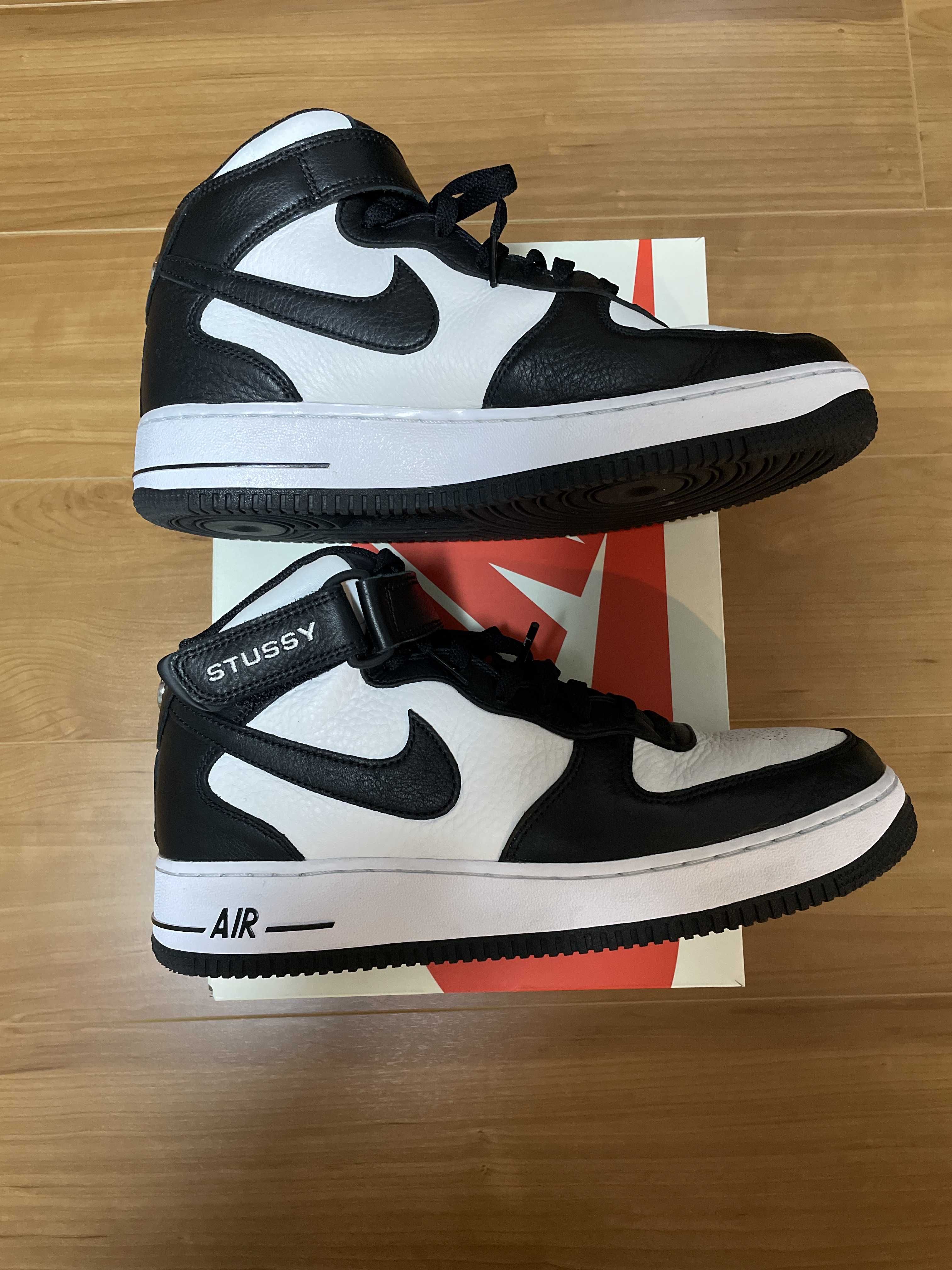 Stussy × Nike Air Force 1 Mid "Black and Light Bone"