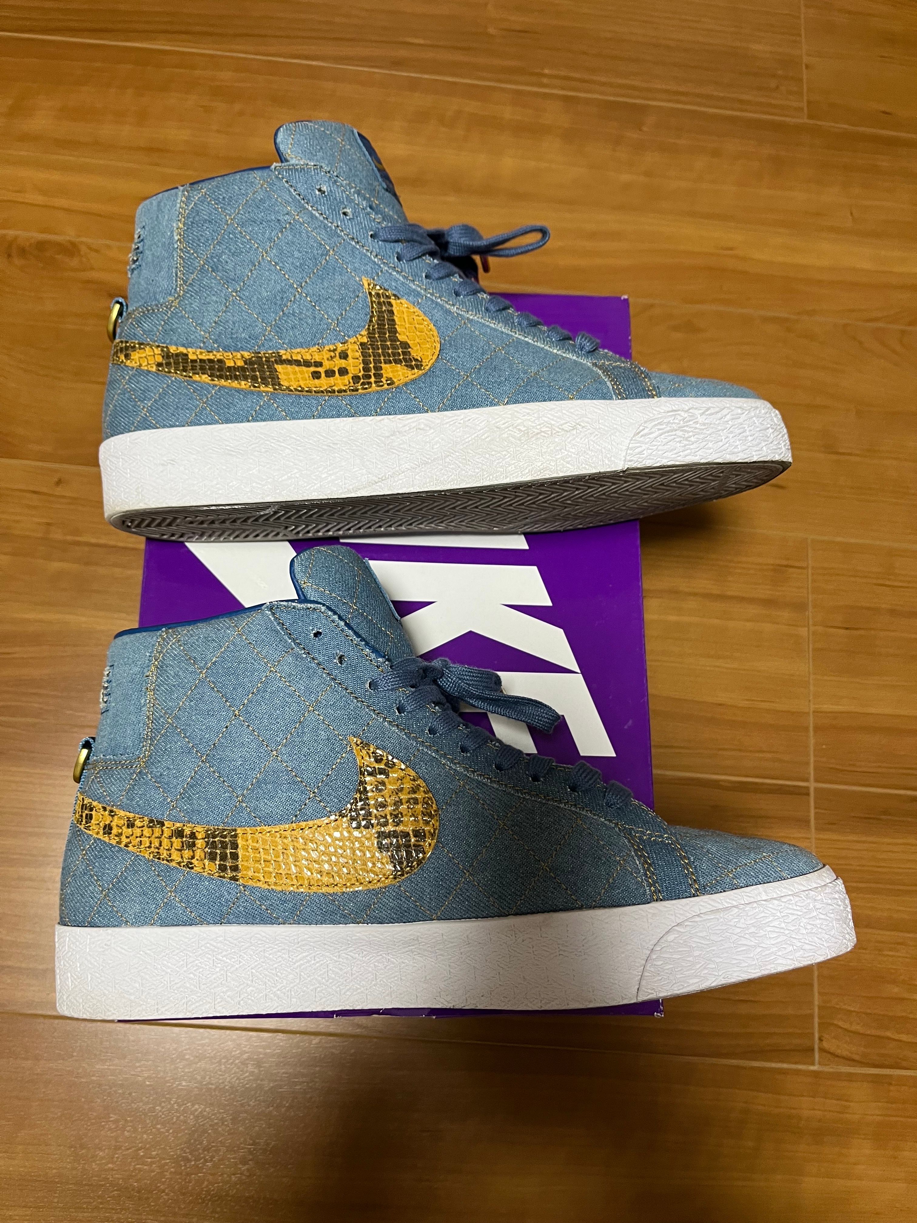 Supreme × Nike SB Blazer Mid "Denim"