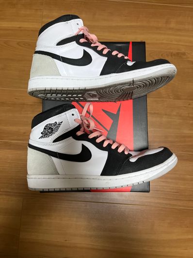 Nike Air Jordan 1 High OG "Bleached Coral"