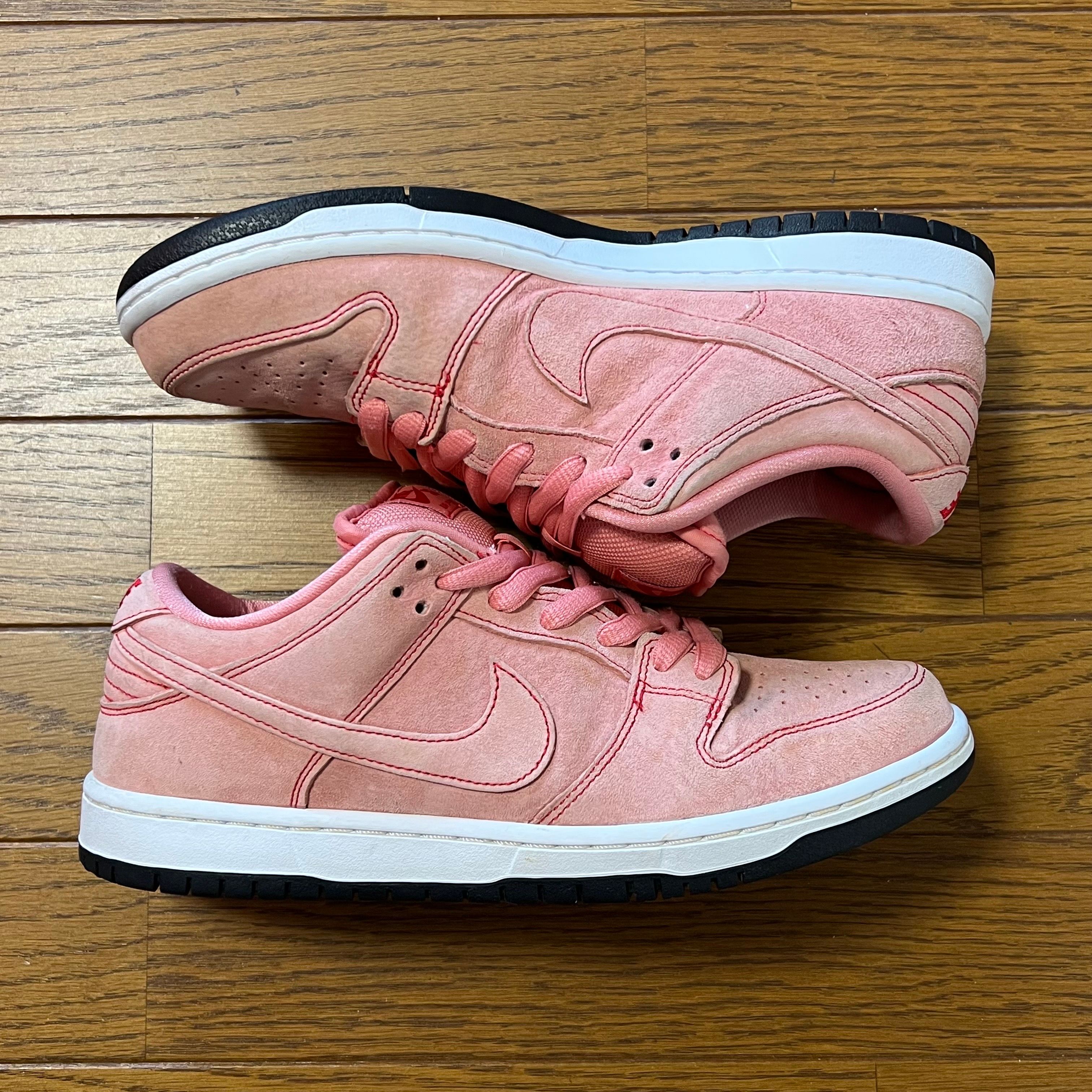 Nike SB Dunk Low "Pink Pig"
