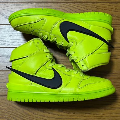 AMBUSH × NIKE DUNK HIGH "FLASH LIME"