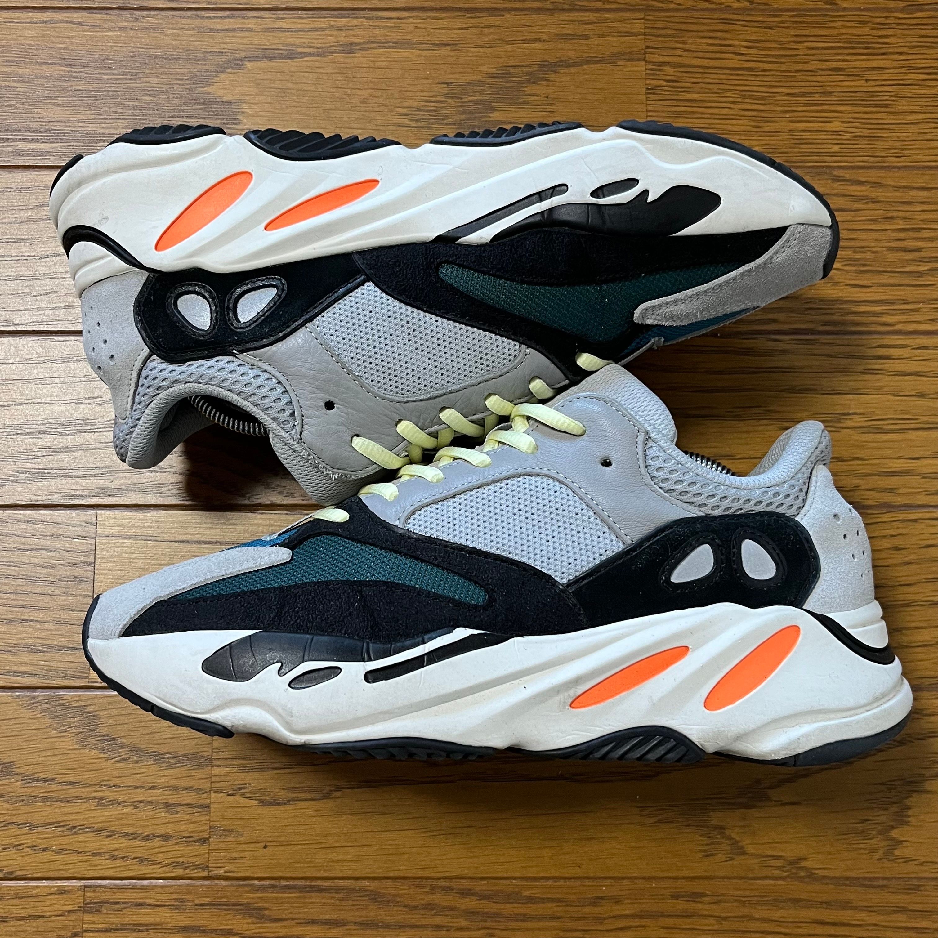 adidas YEEZY Boost 700 "Wave Runner"