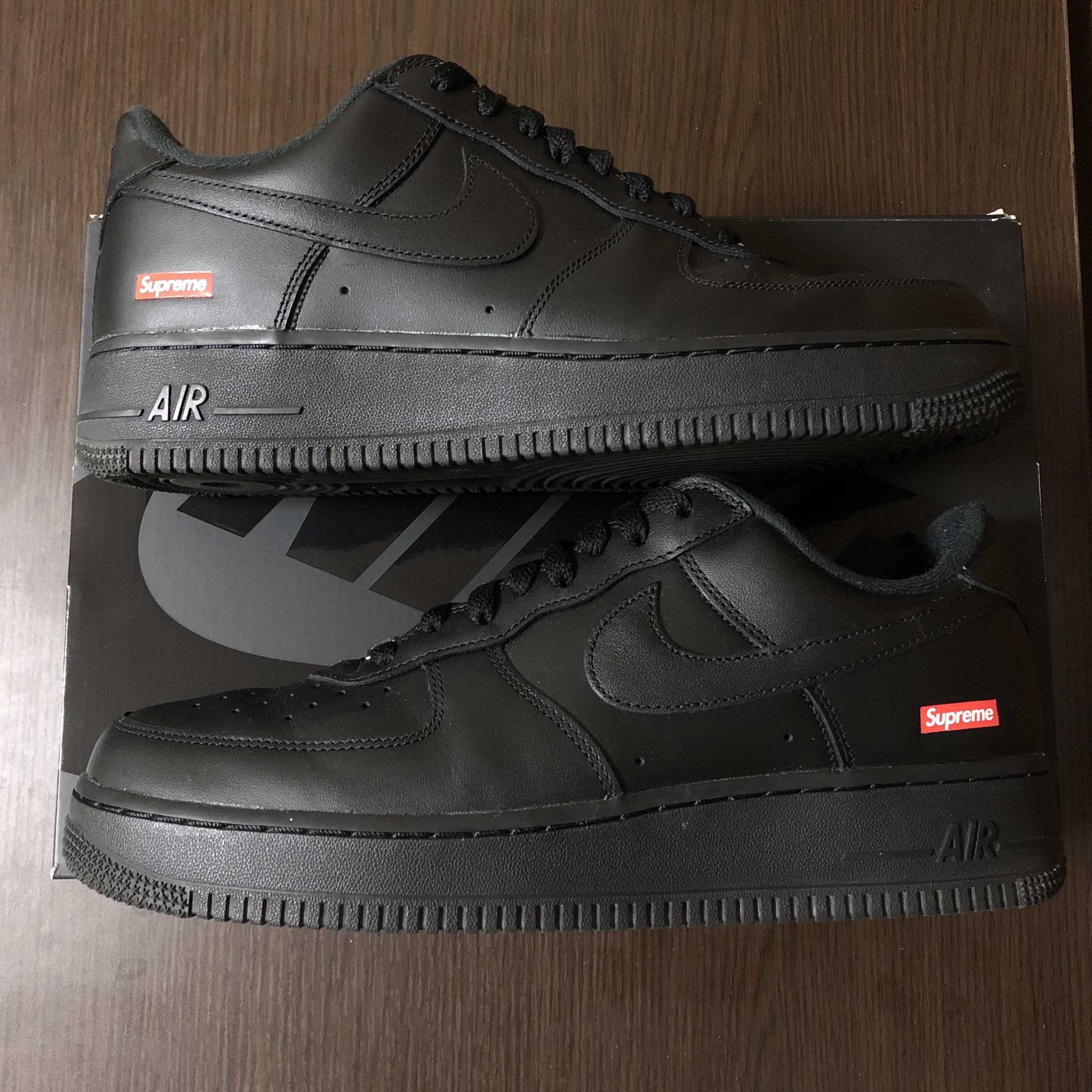 Supreme × Nike Air Force 1 Low "Black"