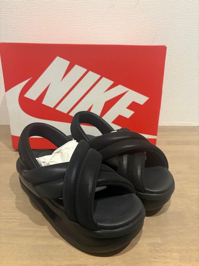 Nike Women's Air Max Isla Sandal "Black/Anthracite"