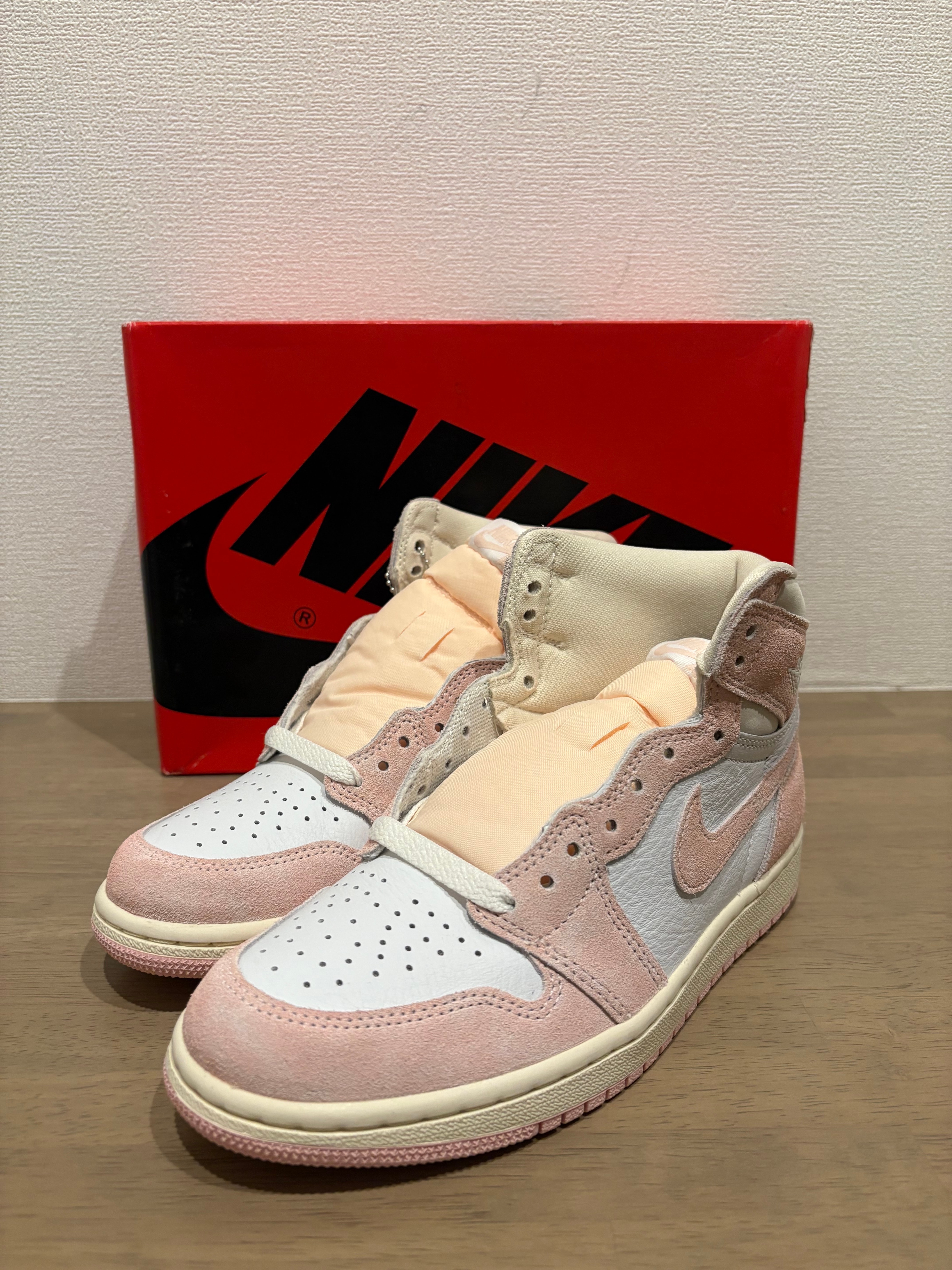 ナイキ ウィメンズ エアジョーダン1 レトロ ハイ OG 