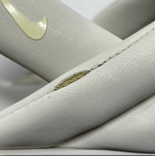 ナイキ ウィメンズ エアマックス アイラ サンダル "ライトボーン/ピュアプラチナム/アラバスター"