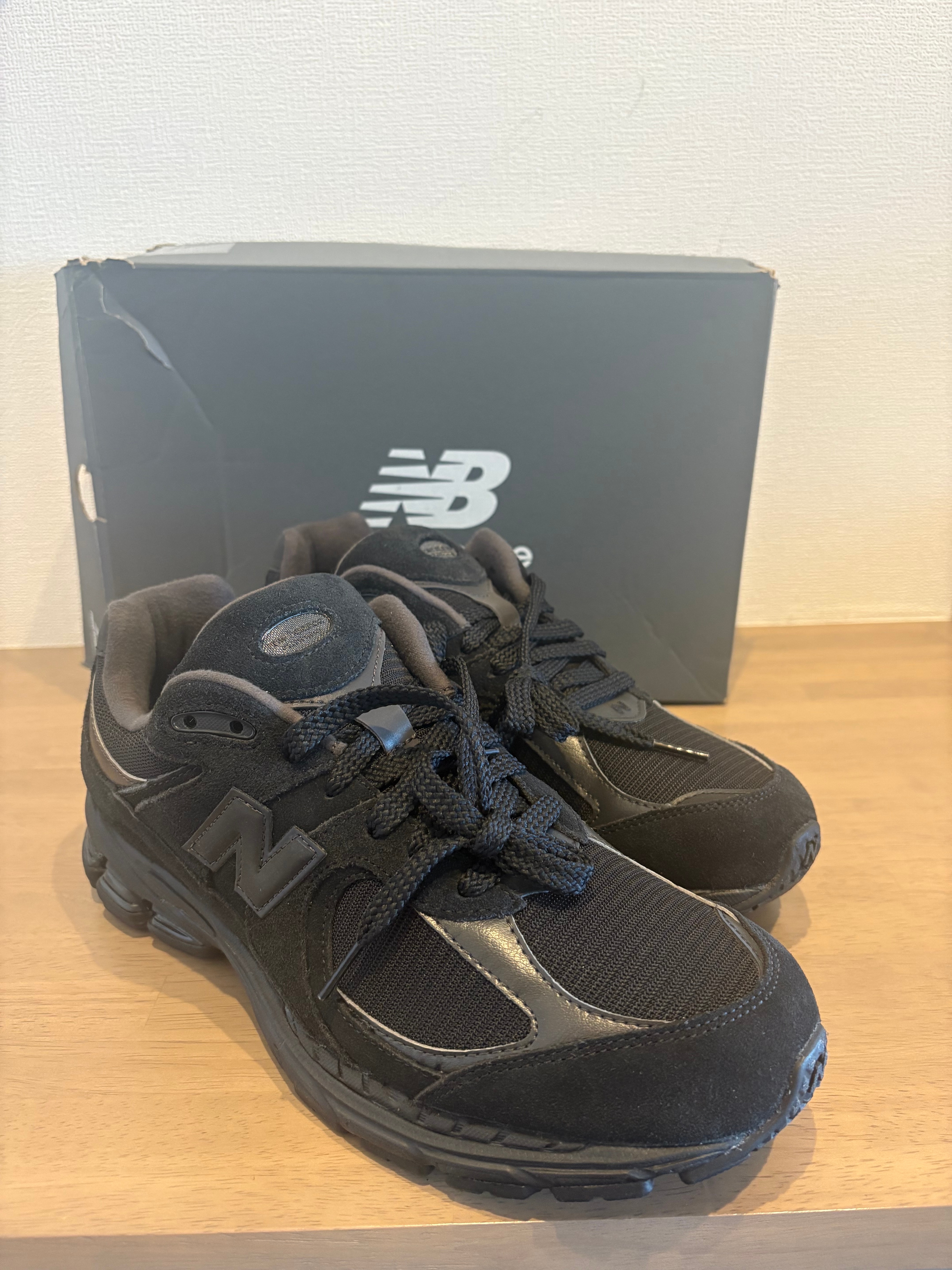 New Balance 2002R "Triple Black"