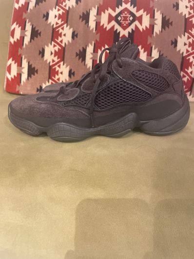 adidas YEEZY 500 "Utility Black"