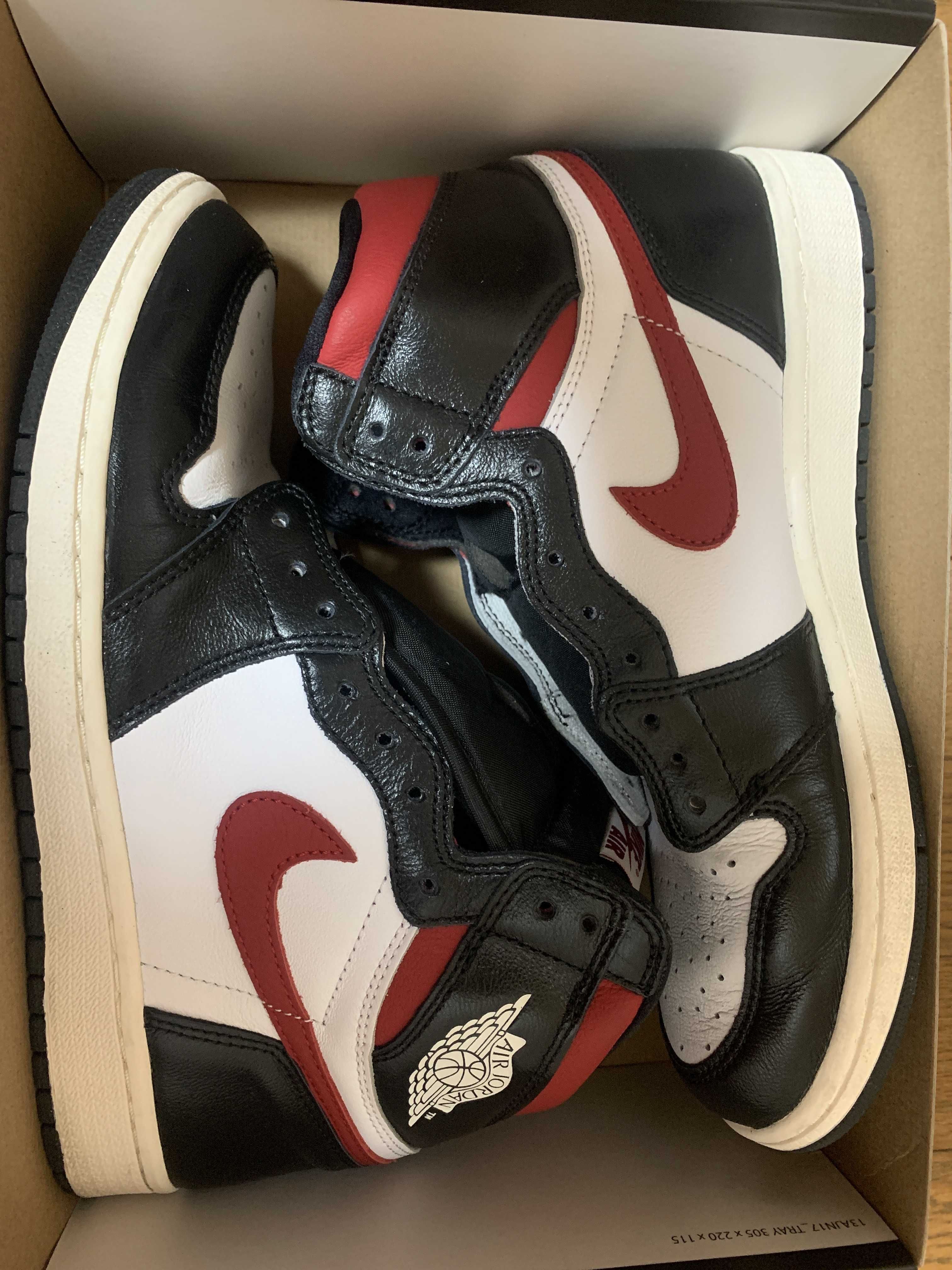 Nike Air Jordan 1 Retro High "Black/White/Sail/Gym Red"