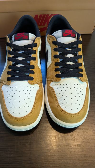 Nike Air Jordan 1 Low OG "Rookie of the Year/Sail and Golden Harvest"