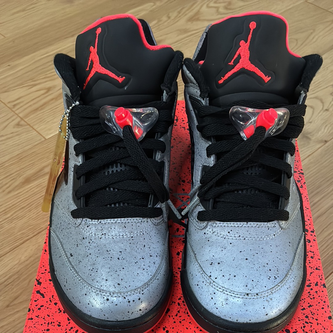 ジョーダン エアジョーダン5 (JORDAN Air Jordan 5) の新作・中古通販