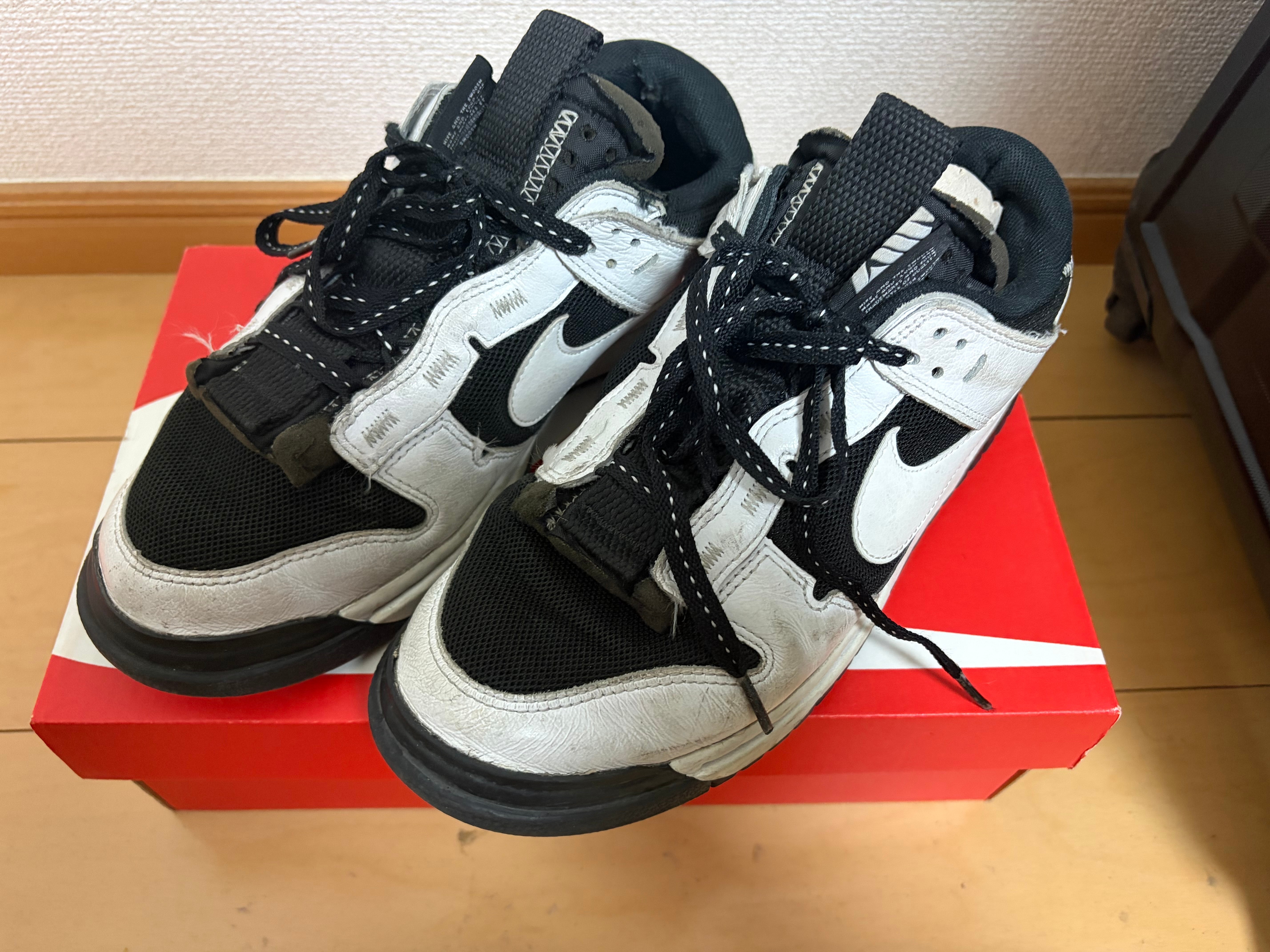 Nike Dunk Low Remastered "Reverse Panda"