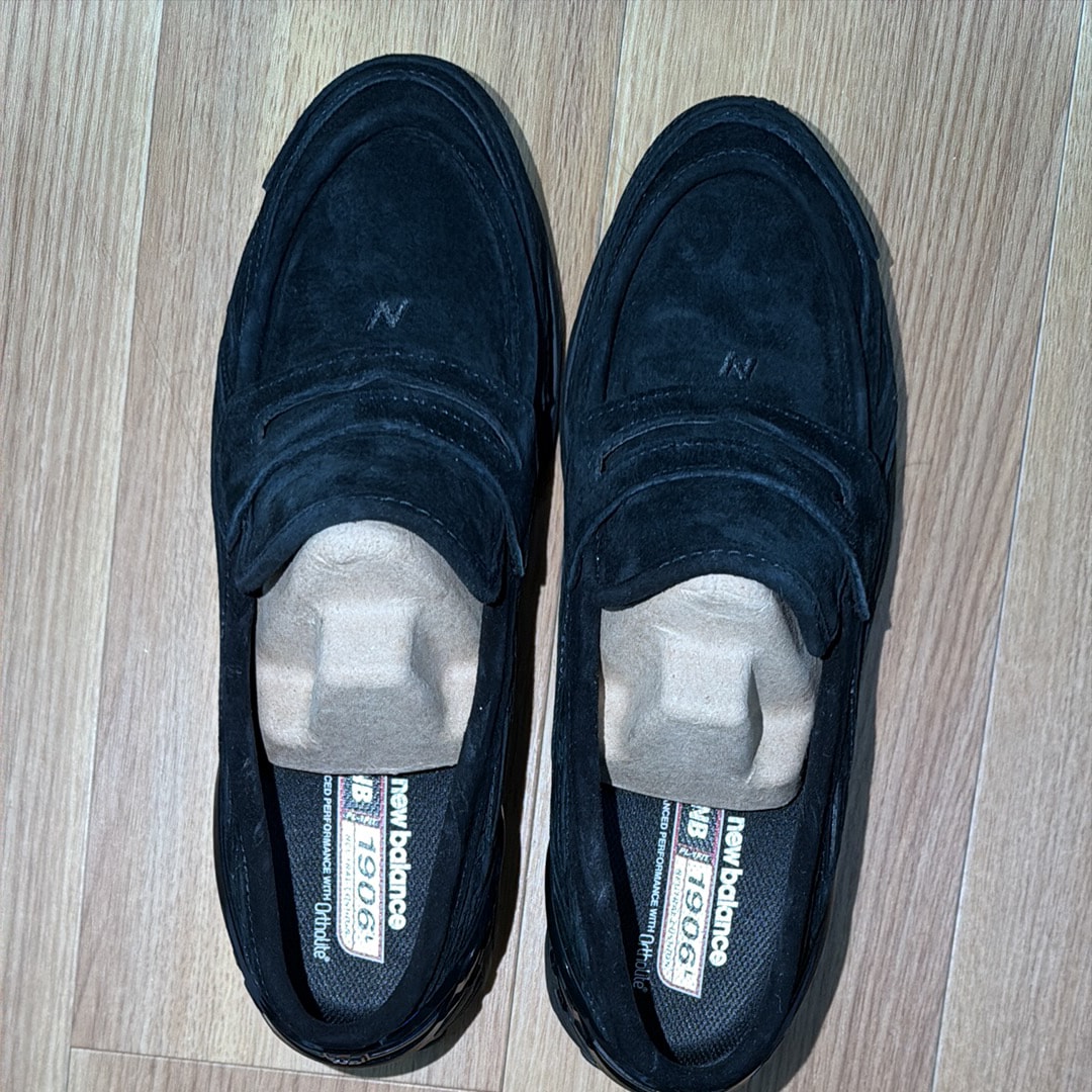 New Balance 1906L "Black Suede"