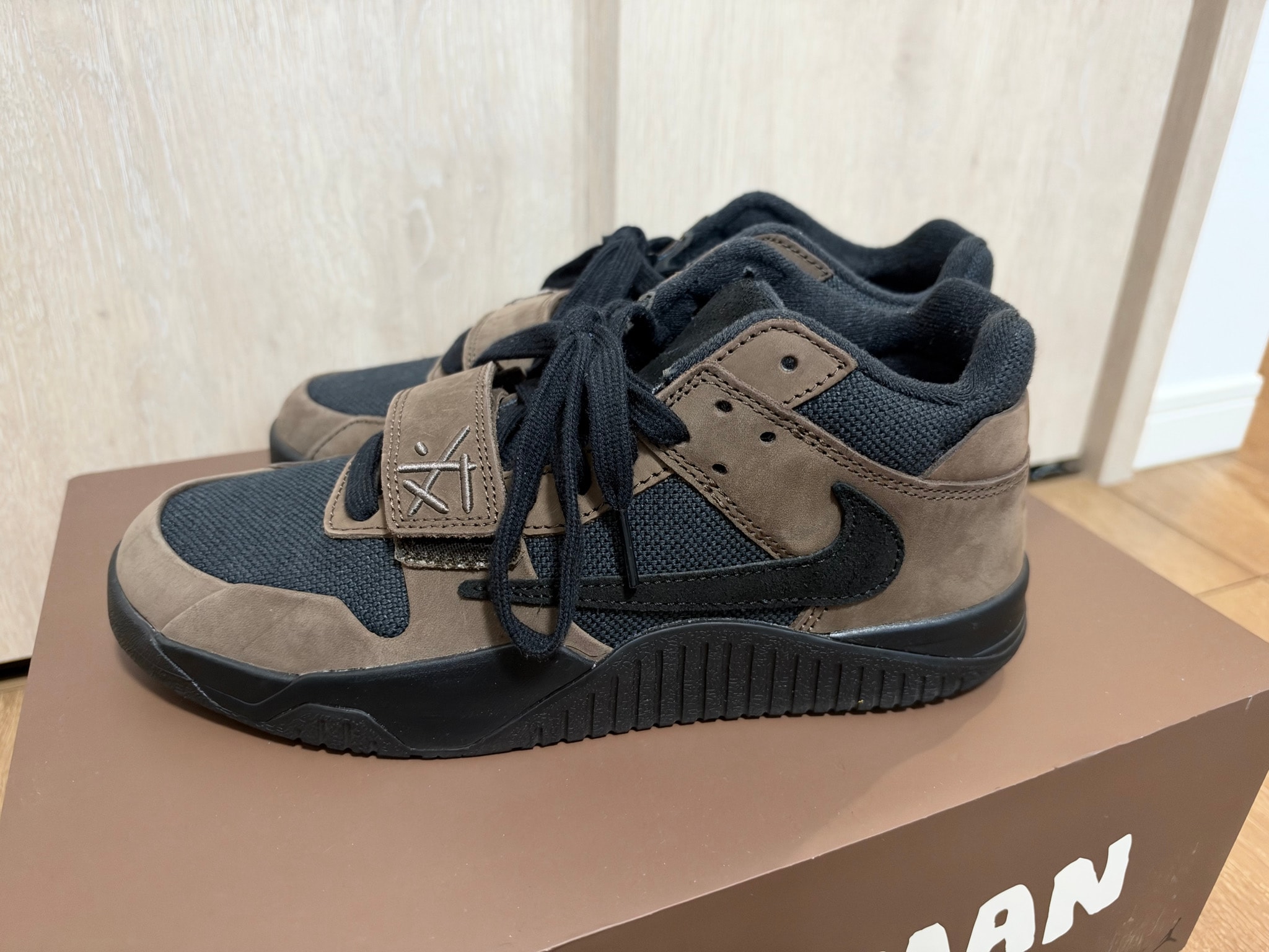 Travis Scott × Nike Jordan Jumpman Jack TR CJ1 T-Rexx "Black and Dark Mocha"