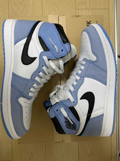 Nike Air Jordan 1 High OG "University Blue"