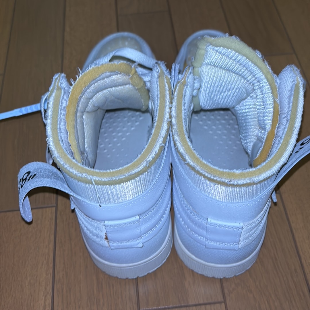 Off-White × Nike Air Jordan 1 Retro High "White"