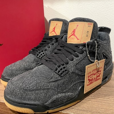 Nike × Levi's Air Jordan 4 "Black Denim" (LEVIS Tab)